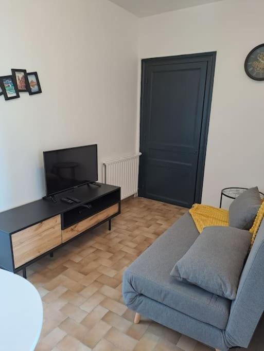 Apartamento Chez Beatrice Saint-Jouan-des-Guérets Exterior foto